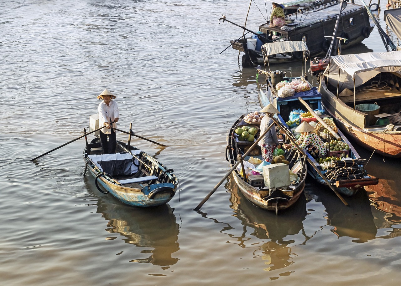 Sustainable Practices for Visiting the Netherlands’ Amsterdam